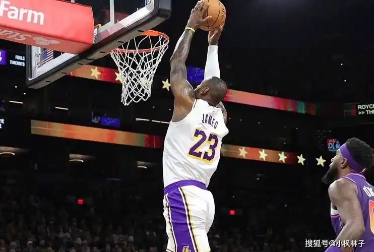 詹姆斯:史上最年轻"每万分先生"的传奇之路_篮球界_球员_荣誉