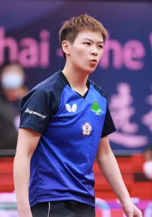 爆冷击败她的陈思羽,在1/4决赛中迎战伊藤美诚,可是陈思羽并不具备