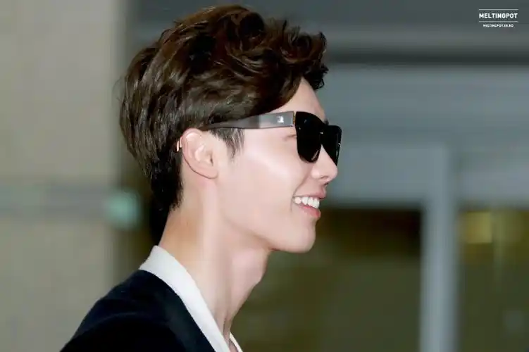 李钟硕完美侧颜 - 堆糖,美图壁纸兴趣社区