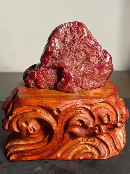 纯天然朱砂原矿无根砂小摆件小摆台