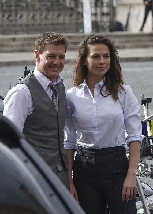 《碟中谍7》罗马新片场照,汤姆·克鲁斯,海莉·阿特维尔