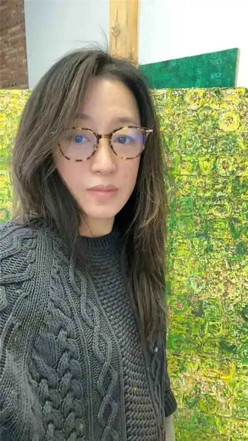 2020年,艺术家艾敬拍摄于北京工作室