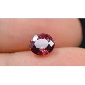 133克拉无烧棕色蓝宝石