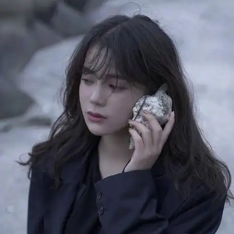 世中仙儿の女生头像气质高冷原宿风