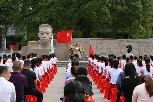 荔波:传承恩铭精神 推动党史学习教育走深走心走实