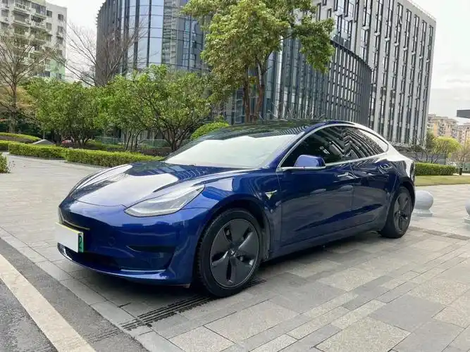 当前位置:>易车>社区>model3社区>20年6月特斯拉model3标准续航后驱