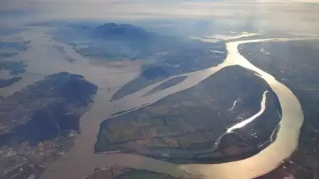 飞跃长江,难得一见的视角,俯视祖国的大好河山