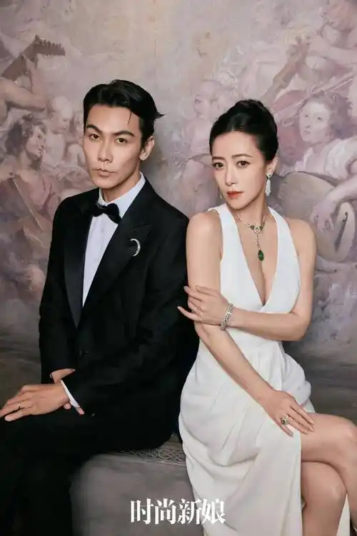 戴向宇&陈紫函|差异是我们彼此专属的底气_铂金_来自_白色