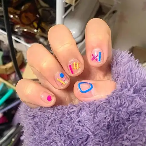 贴纸指甲太好看了