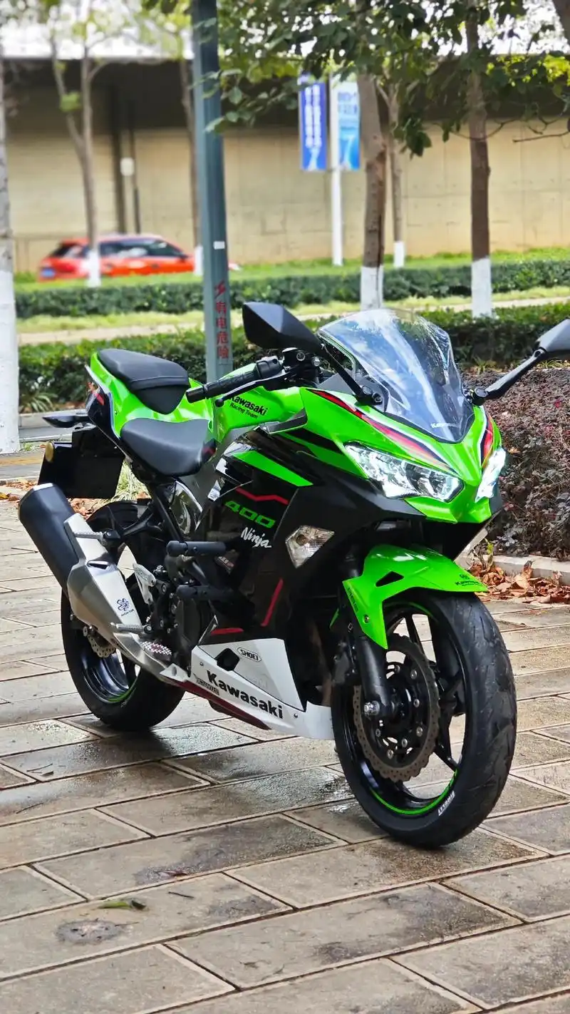 2021年川崎忍者400,过户2次,原厂解限速,改装倍耐力恶 - 抖音