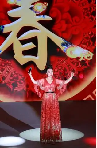 歌手高娟受邀2017cctv《国际品牌春晚》录制