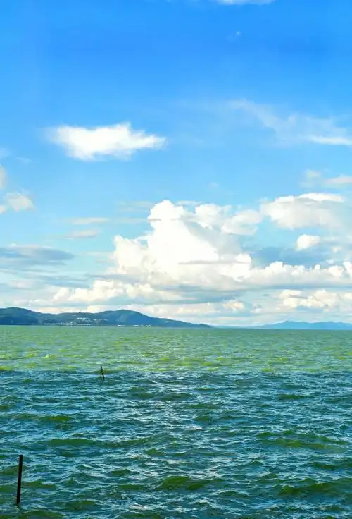 滇池海埂公园:昆明的一颗璀璨明珠 🌟