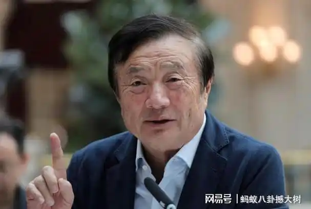 马云采访中一度哽咽几次抬眼止泪是什么让他眼含热泪