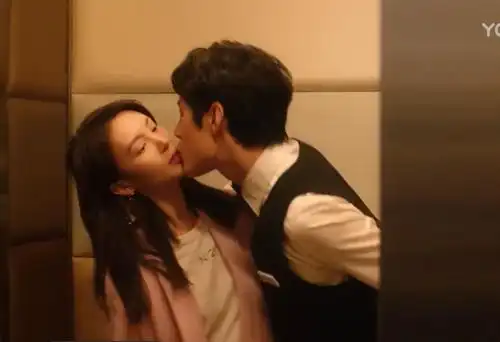 张超金晨了不起的女孩电梯吻第几集剧中两人最后在一起了吗