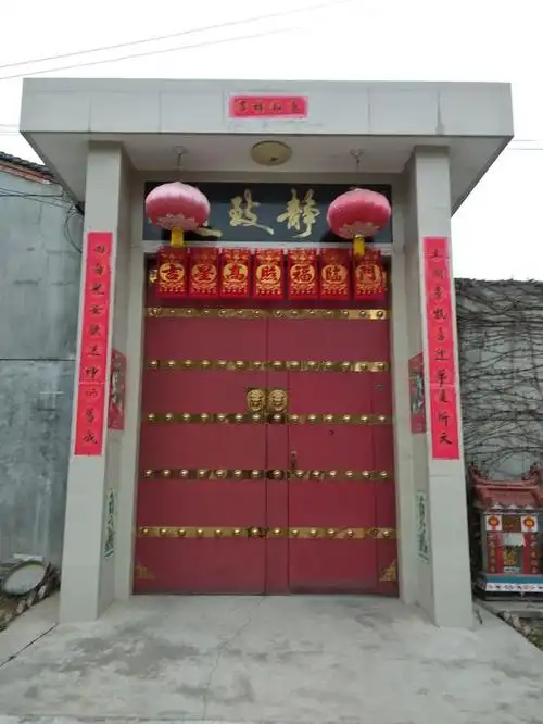 农村大门和门楼的变化——农民走向富裕的缩影