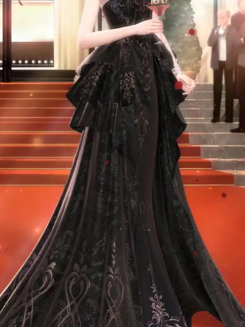 问问大家哪件晚礼服能艳压群芳?#闪耀暖暖##浪游创作营