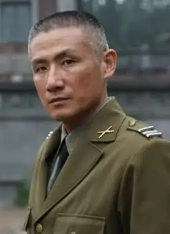 亮剑日军指挥官山本一木居然是中国学历最高的演员