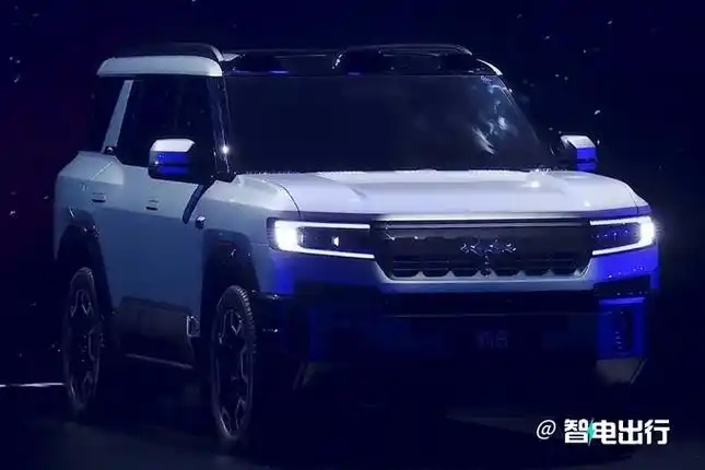 方程豹再发3款新车豹9超跑撞脸兰博基尼大牛