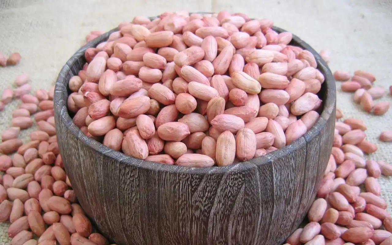 每天吃几粒花生米有三个好处会找上你但这花生最好不要碰