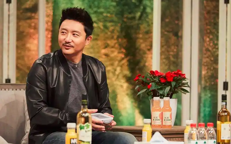 事业上升期的涂松岩为何回归家庭_哔哩哔哩 (゜-゜)つロ 干杯~-bili