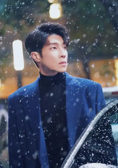 高瀚宇角色图楼施工中