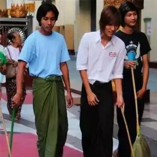 缅甸不止有翡翠,还有一种风情叫"笼基"