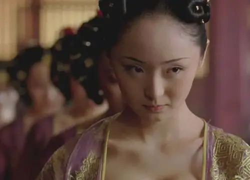 也被张艺谋选中的"谋女郎",当年她在《满城尽带黄金甲》中饰演蒋婵,是
