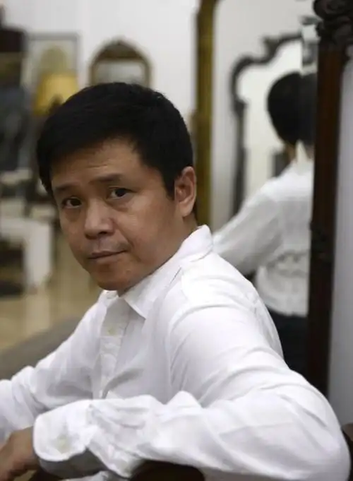 欣赏篇川美院长庞茂琨川美八十岁正妙龄