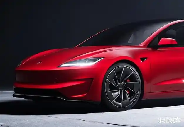 仅需30多万!460马力 四驱 智能驾驶,特斯拉赛道版上市!超值!