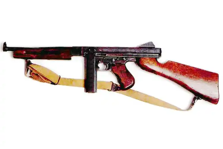 p data-id="gntglvdts7">汤普森冲锋枪(英文:thompson submachinegun