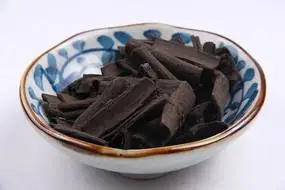 中药杜仲炭摄影图