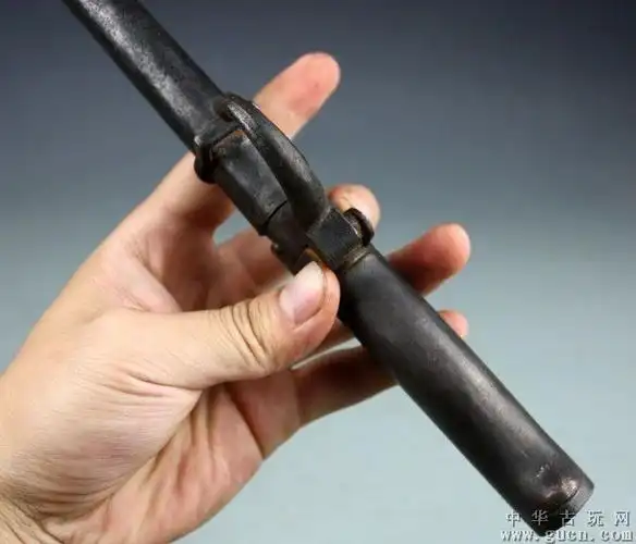 德国老古董战神四棱剑