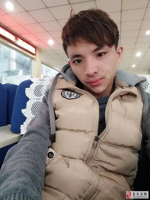 【帅男秀场】胡强 25岁 狮子座 司机