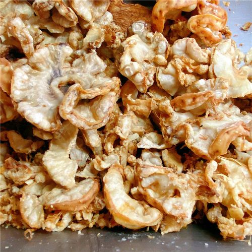 猪油渣 花脂渣 油梭子花油渣东北油滋了新鲜鸡冠油 现熬现炸现发 快递