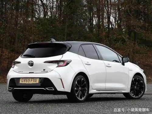 两厢卡罗拉路拍!这颜值,还看啥昂克赛拉