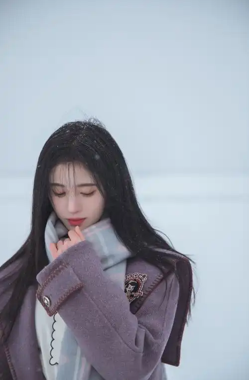 鞠婧祎冬天唯美写真4k手机壁纸