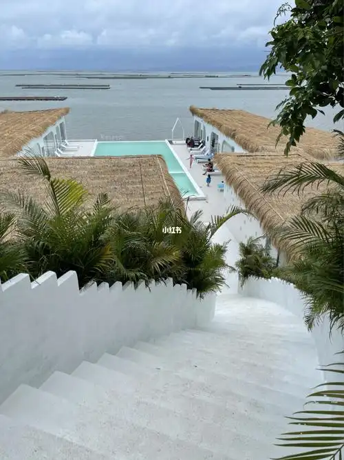 防城港的可可托海民宿