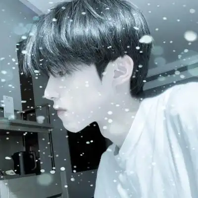 下雪头像男 高清好看的帅气雪景头像男_男生头像_头像屋