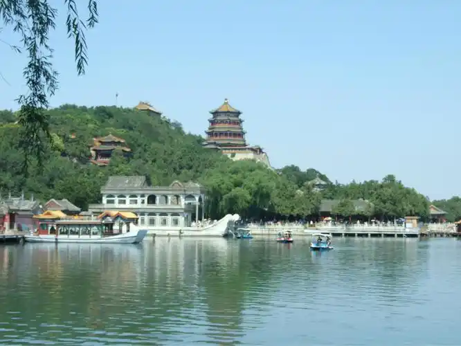 北京十大旅游景点(北京旅游必去十大景点)