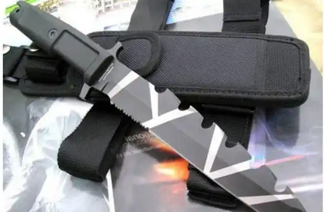 原创特种兵3大经典军刀:第1款比三棱军刺还凶悍,解放军大量装备