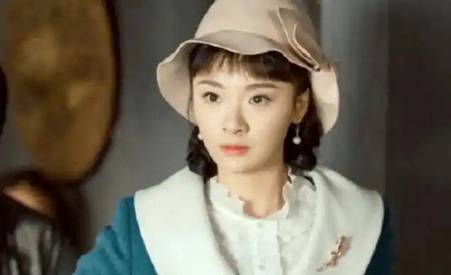 原创28岁孙铱官宣怀孕!称是送给自己的生日礼物,两个月前刚公布恋情