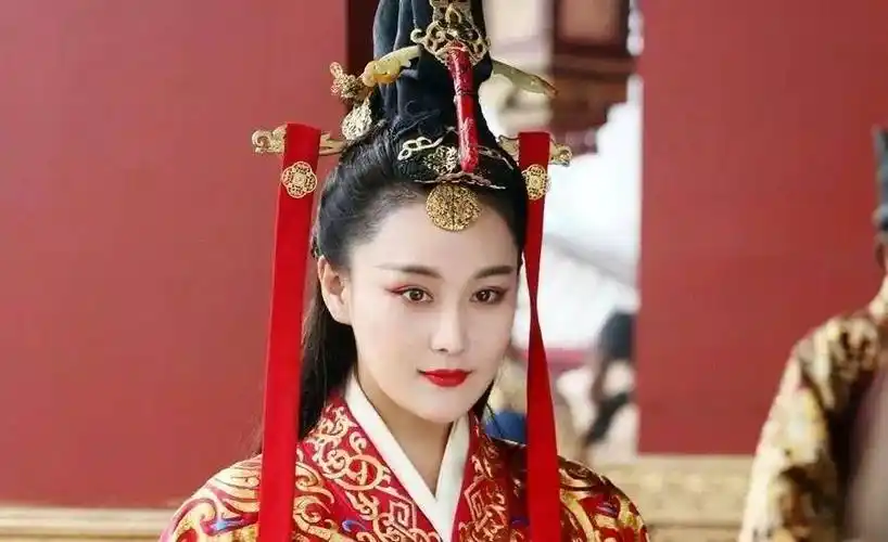 春秋战国时期,楚文王为何因一人灭了一国