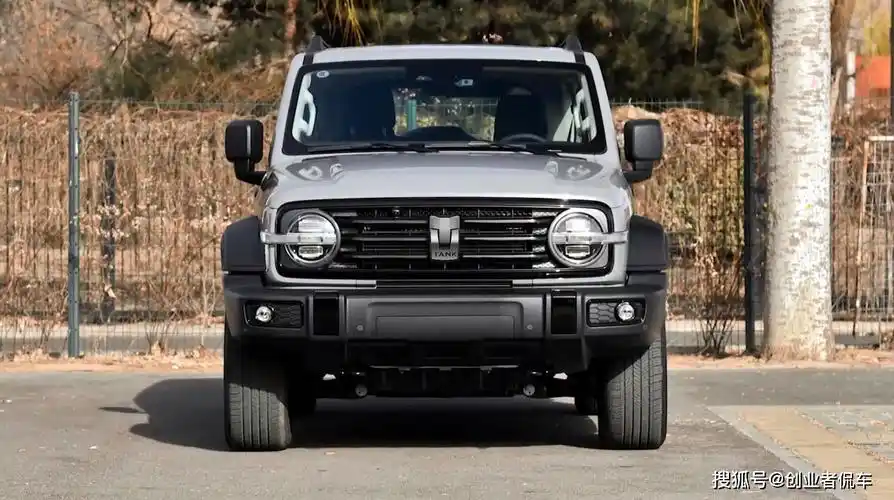 长城旗下魏派坦克300要换新车标了,如果换标成功,wey标的坦克300或成