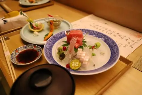 又飘了去吃米其林三星标准的怀石料理