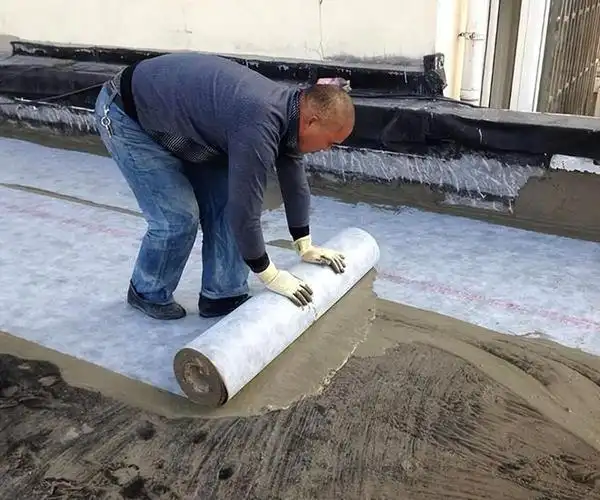 卫生间防水用防水涂料还是丙纶布区别很大别买错了