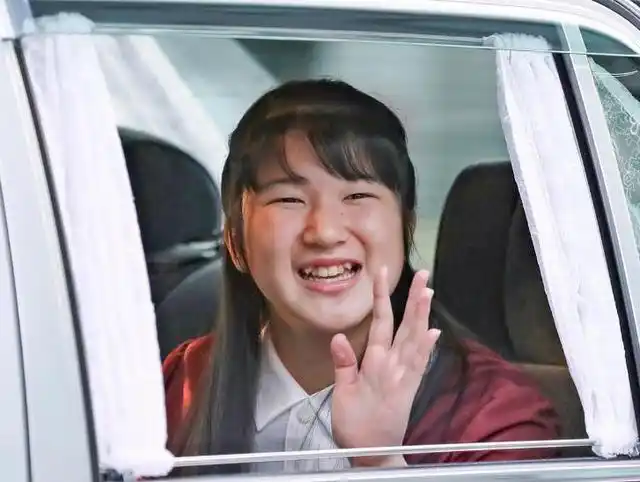 爱子公主再拥继承权!日本高官提议女天皇,53岁纪子妃算盘要落空