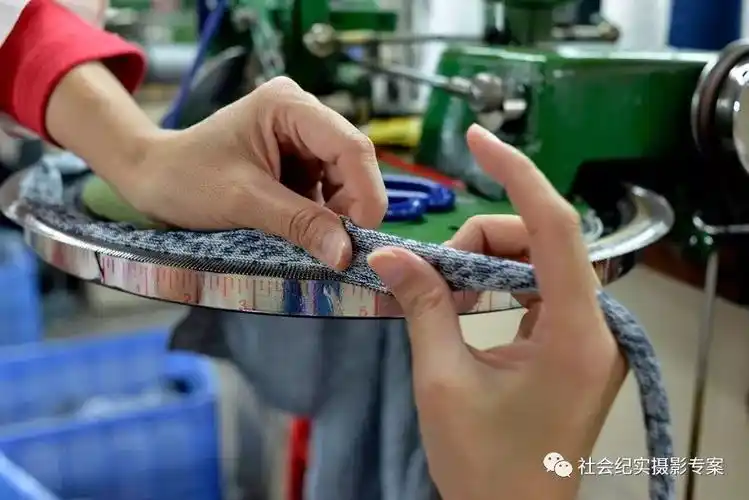 背影中的打工生活