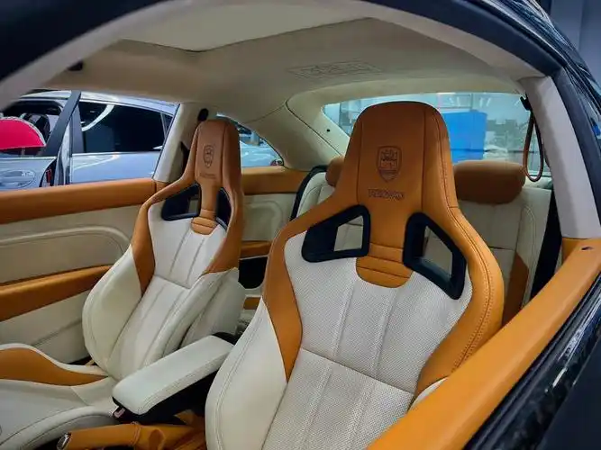 劳斯莱同款配色后期看效果#宝马  #汽车知识  #汽车内饰改装  #女生