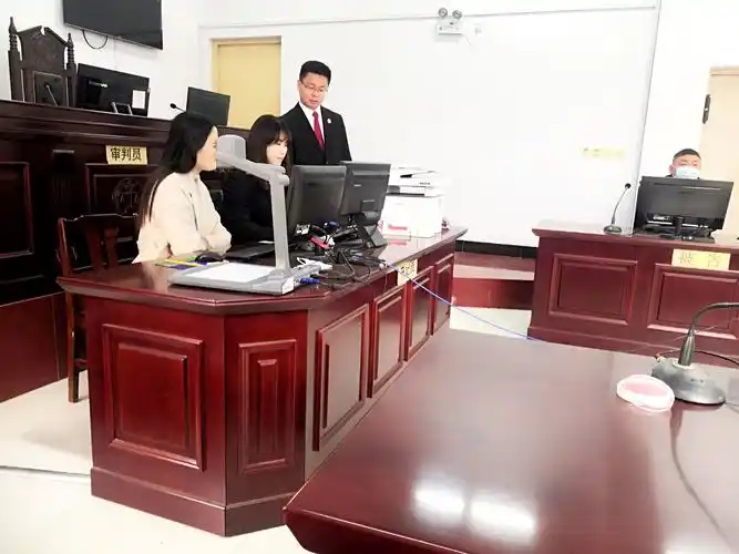 滑县法院法官悉心调解,为28位农民工解"薪愁"