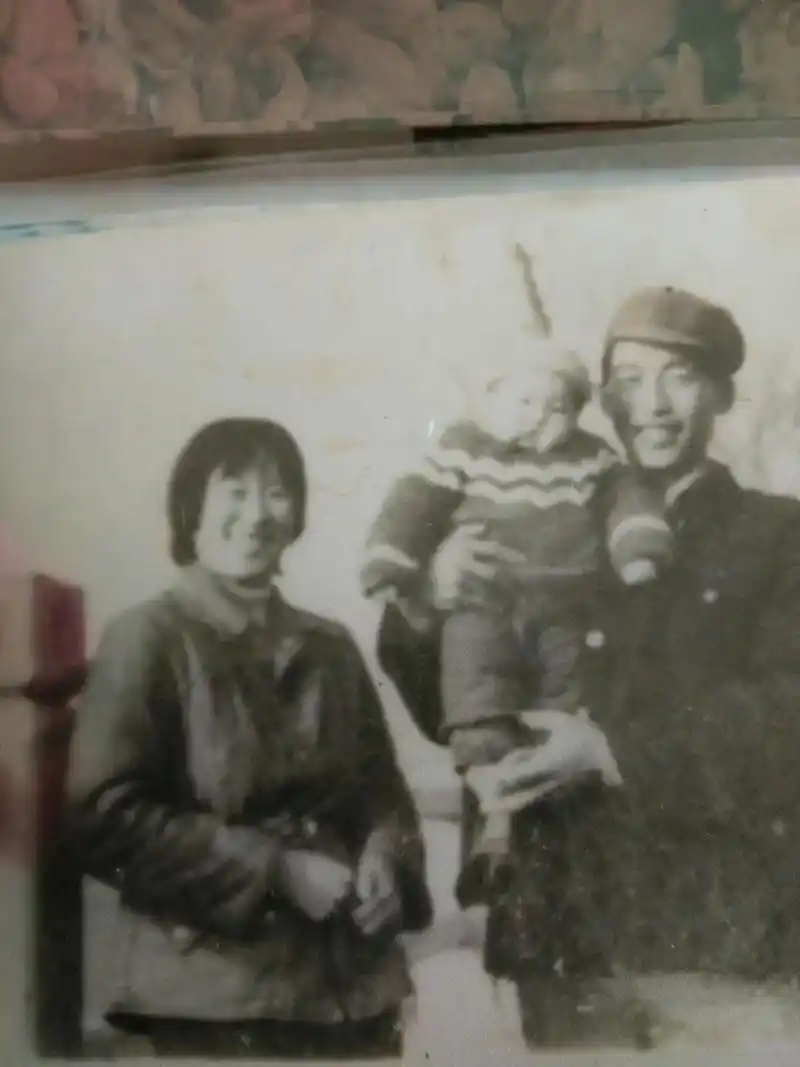 都在找年轻的照片我这个够年轻吧